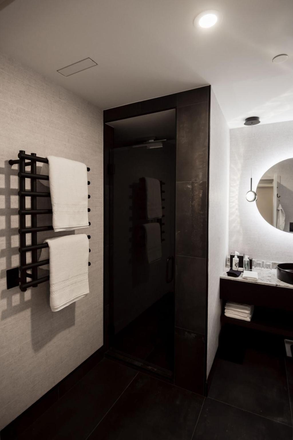 The Reid Hotel Vanderhoof Εξωτερικό φωτογραφία